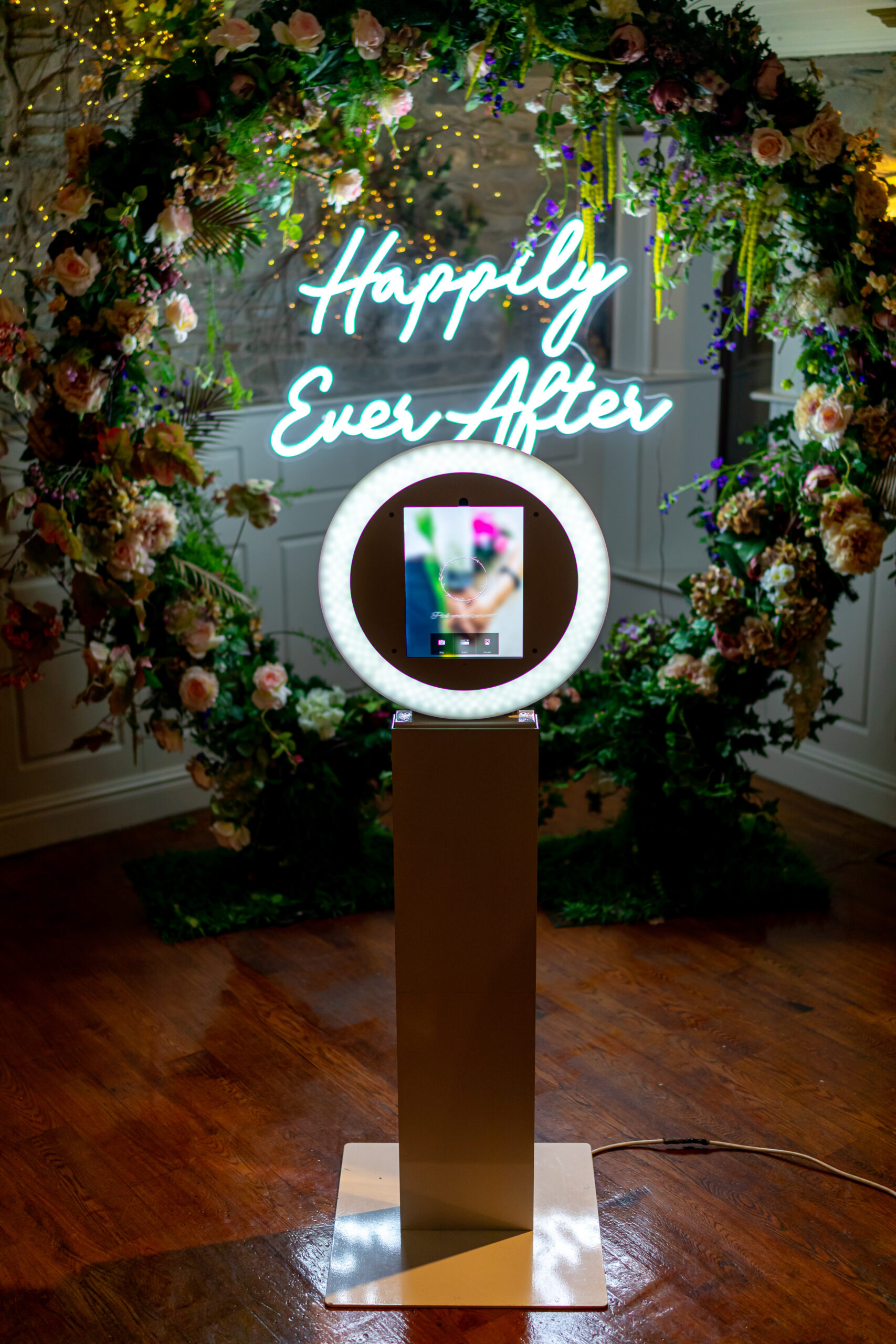 360 photo booth setup at a wedding event in Phoenix